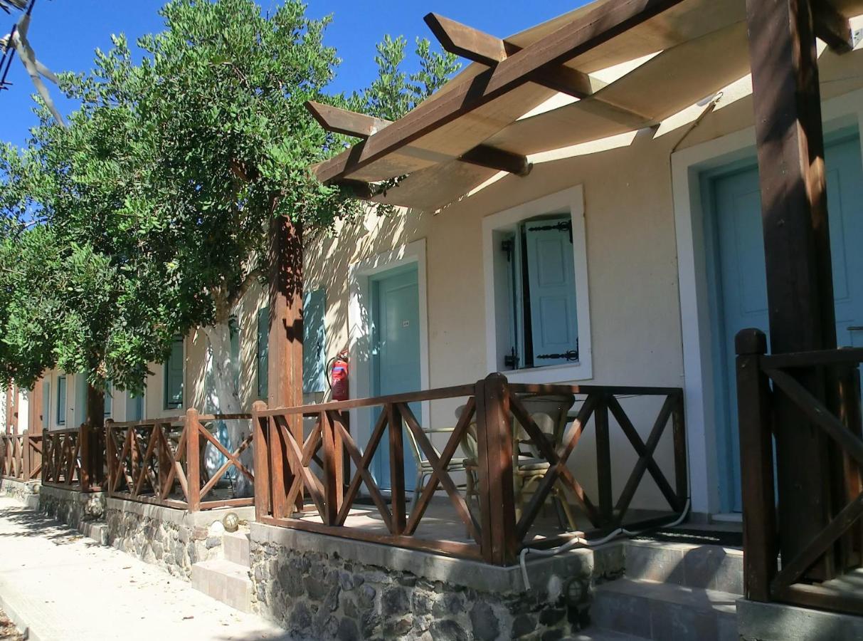 Santorini Camping & Hostel Fira (Santorini) Exterior foto