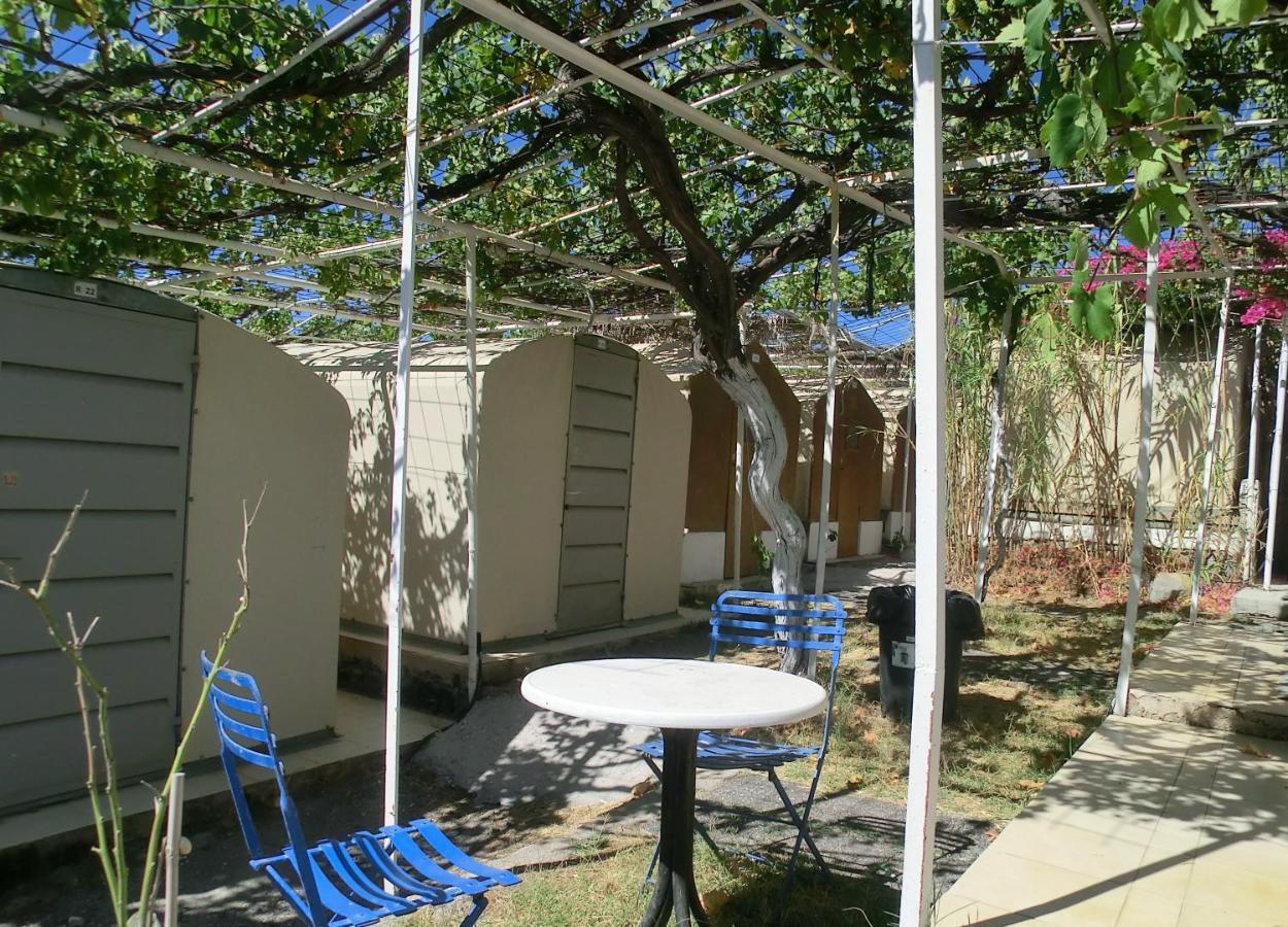 Santorini Camping & Hostel Fira (Santorini) Exterior foto