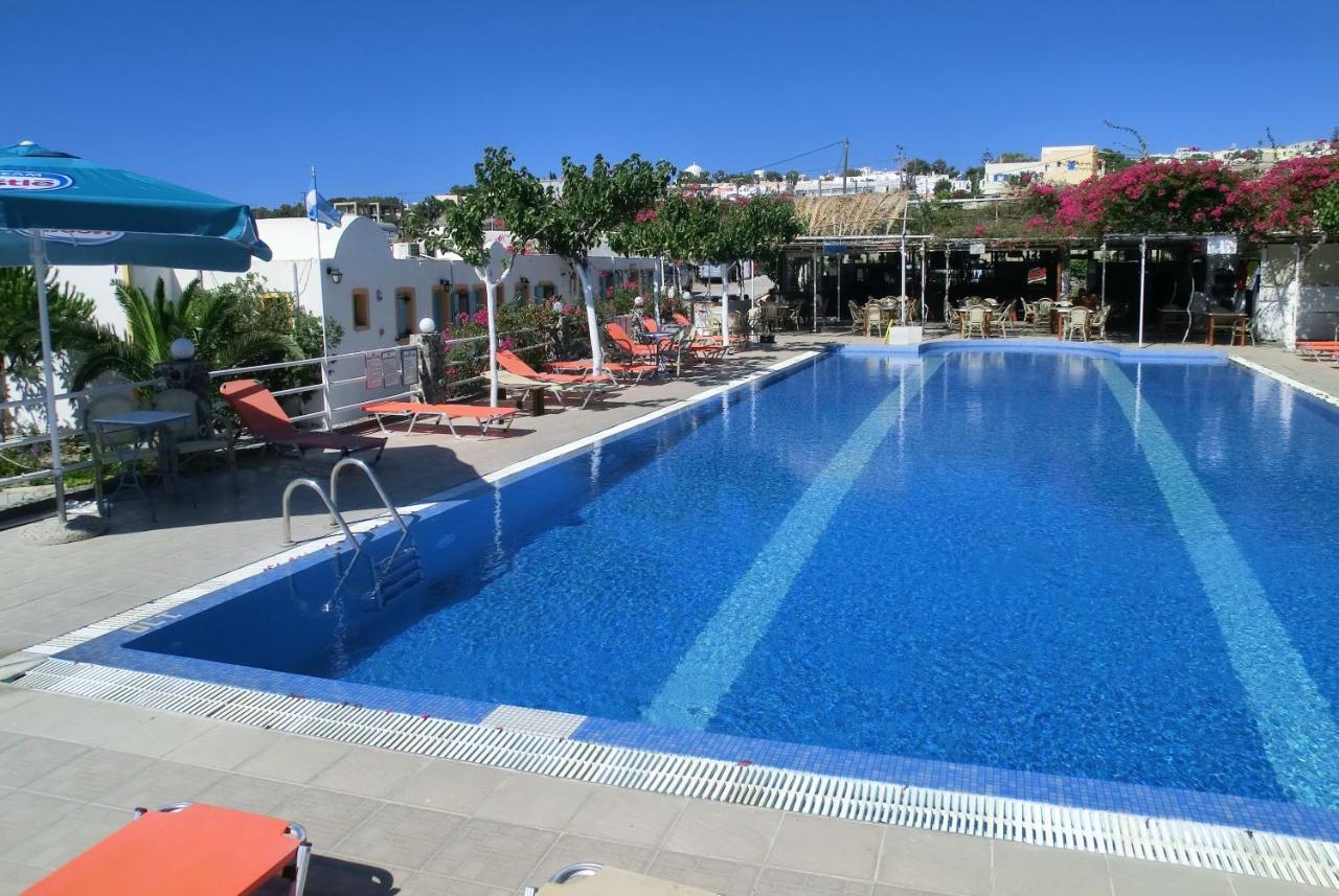 Santorini Camping & Hostel Fira (Santorini) Exterior foto